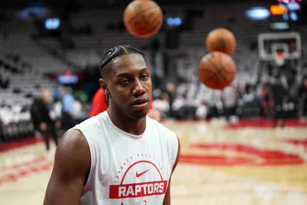 Toronto Raptors v Cleveland Cavaliers - NBA, Basketball Herren, USA Playoffs TORONTO, CANADA - MAY 1 : RJ Barrett of Toronto Raptors warms up ahead of the Game Six of the Eastern Conference First Round NBA Playoffs between Cleveland Cavaliers and Toronto Raptors at the Scotiabank Arena on May 1, 2026 in Toronto, Ontario, Canada. Mert Alper Dervis Anadolu Ontario Canada. Editorial use only. Please get in touch for any other usage. Copyright: x2026xAnadoluxMertxAlperxDervisx
