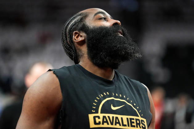 Toronto Raptors v Cleveland Cavaliers - NBA, Basketball Herren, USA Playoffs TORONTO, CANADA - MAY 1 : James Harden of Cleveland Cavaliers warms up ahead of the Game Six of the Eastern Conference First Round NBA Playoffs between Cleveland Cavaliers and Toronto Raptors at the Scotiabank Arena on May 1, 2026 in Toronto, Ontario, Canada. Mert Alper Dervis Anadolu Ontario Canada. Editorial use only. Please get in touch for any other usage. Copyright: x2026xAnadoluxMertxAlperxDervisx