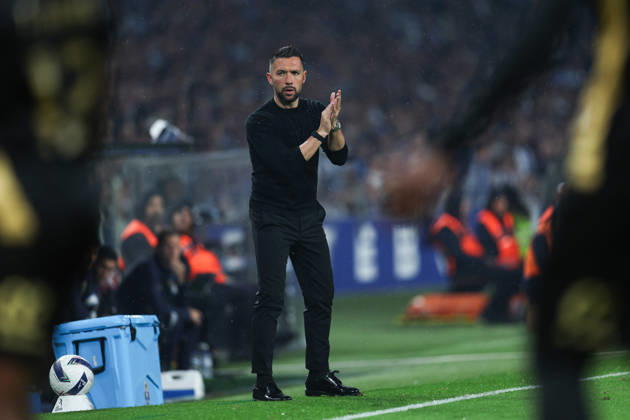 May 2, 2026, Porto, Porto, Portugal: Porto, PORTUGAL - May 02: Francesco Farioli Coach of Fc Porto in action during of the Liga Portugal Betclic match between Fc Porto x Alverca at Estadio Dragao on May 02, 2026 in Porto, Portugal. Porto Portugal - ZUMAe141 20260502_zsp_e141_035 Copyright: xLuisxEirasx