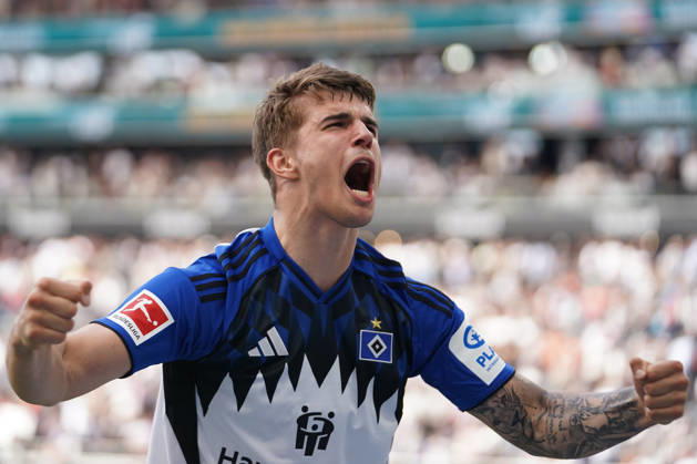 Fußball, Luka Vuskovic wechselt zu Brighton and Hove Albion, Archivbilder