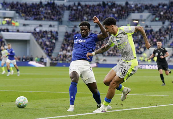 Liverpool, England, 4th May 2026. Tim Iroegbunam of Everton and Nico O™Reilly of Manchester City during the Everton vs Manchester City Premier League match at Hill Dickinson Stadium, Liverpool. Picture credit should read: Andrew Yates Sportimage EDITORIAL USE ONLY. No use with unauthorised audio, video, data, fixture lists, club league logos or live services. Online in-match use limited to 120 images, no video emulation. No use in betting, games or single club league player publications. SPI_014_AY_Everton_Man_City SPI-4779-0013