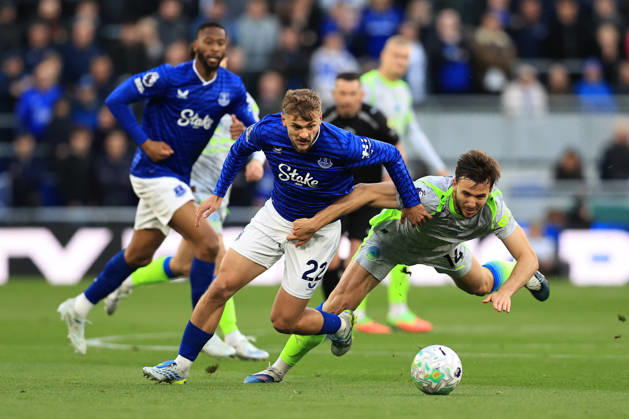 4th May 2026; Hill Dickinson Stadium, Liverpool, England; Premier League Football, Everton versus Manchester City; Kiernan Dewsbury-Hall of Everton wins the ball from Nico Gonzales of Manchester City DavidxBlunsden