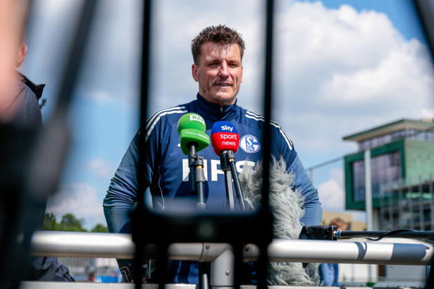 07 05 2026, Football, Training of FC Schalke 04 Media round with goalkeeper Kevin Müller FC Schalke 04 Gelsenkirchen Training ground FC Schalke 04 NRW Germany xRHR PHOTO YYx Copyright: RHR-FOTOx RHR-FOTO YY