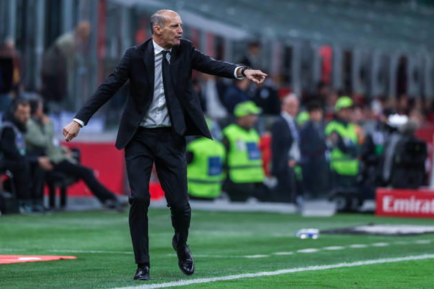 AC Milan vs Atalanta BC, Serie A football, Milano, Italy Massimiliano Allegri Head Coach of AC Milan gestures during Serie A 2025 26 football match between AC Milan and Atalanta BC at San Siro Stadium in Milan, Italy Italy, Milan, Milan, San Siro Stadium Copyright: xGonzalesxPhoto FCIx