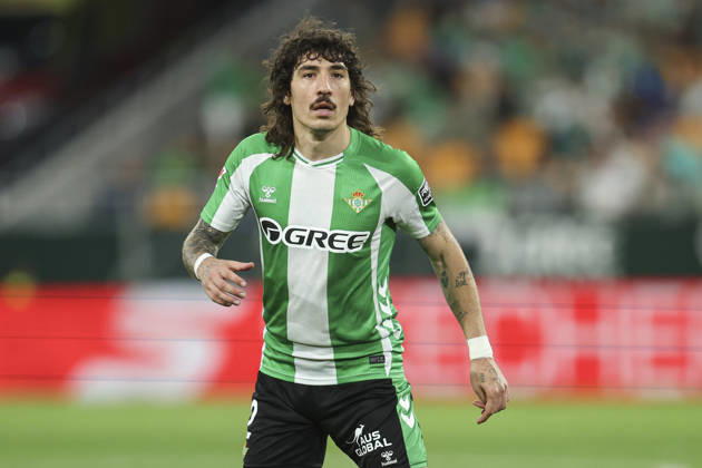 ESP: Real Betis - Elche CF. La Liga EA Sports. Date 36 Hector Bellerin of Real Betis during the La Liga EA Sports match between Real Betis and Elche CF played at La Cartuja Stadium on May 12, 2026 in Sevilla, Spain. kpng Copyright: xAntonioxPozox xPRESSINPHOTOx AP_260512_BET_ELC_2526_105