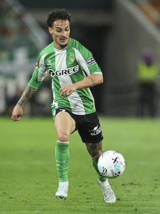 ESP: Real Betis - Elche CF. La Liga EA Sports. Date 36 Antony Dos Santos of Real Betis during the La Liga EA Sports match between Real Betis and Elche CF played at La Cartuja Stadium on May 12, 2026 in Sevilla, Spain. kpng Copyright: xAntonioxPozox xPRESSINPHOTOx AP_260512_BET_ELC_2526_123