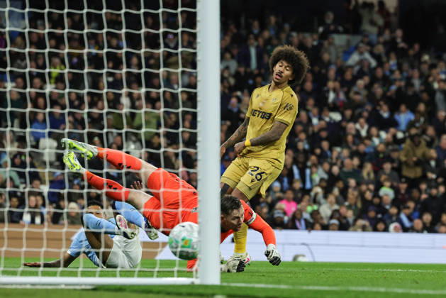 Premier League: Manchester City v Crystal Palace Savino of Manchester City scores to make it 3-0 during the Premier League match Manchester City vs Crystal Palace at Etihad Stadium, Manchester, United Kingdom on 13 May 2026 (Photo by Mark Cosgrove News Images) Manchester Etihad Stadium Greater Manchester United, ManU Kingdom Copyright: xMarkxCosgrove NewsxImagesx