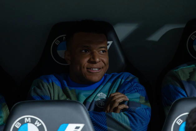 May 14, 2026, Madrid, Spain: Kylian MbappÃ of Real Madrid seen on the bench Substitutes during the EA SPORTS La Liga 2025-2026 match between Real Madrid and Real Oviedo, played at the Santiago BernabÃ u Stadium. Final score: Real Madrid 2 - Real Oviedo 0 Madrid Spain - ZUMAs197 20260514_aaa_s197_474 Copyright: xDavidxCanalesx