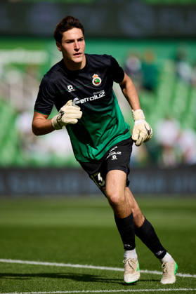 Racing Santander v Real Valladolid - LaLiga Hypermotion Simon Eriksson of Real Racing Club de Santander warms up prior to the LaLiga Hypermotion match between Racing Santander and Real Valladolid at Campos de de El Sardinero on May 16, 2026, in Santander, Spain. Santander Campos de Sport de El Sardinero Santander Spain RL_RCGSvRVALL_000009 Copyright: xRicardoxLarreinax