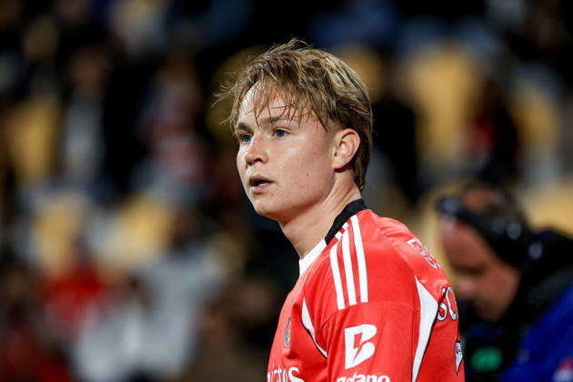 GD Estoril Praia v SL Benfica - Primeira Liga Andreas Schjelderup of SL Benfica looks on during the Primeira Liga match between GD Estoril Praia and SL Benfica at Estadio Antonio Coimbra da Mota in Estoril, Portugal, on May 16, 2026. Lisbon Estoril Portugal Copyright: xValterxGouveiax originalFilename:gouveia-16052026260517_npR1o