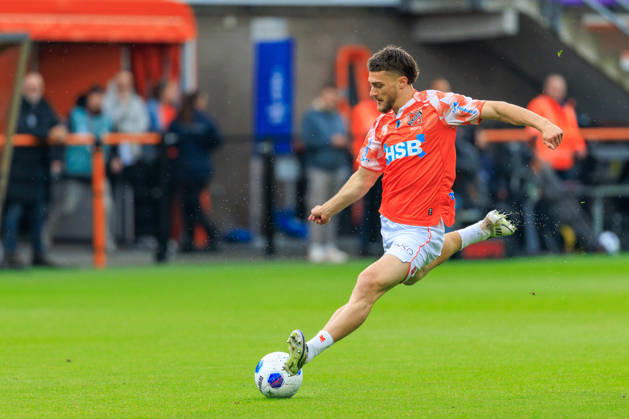 2026-05-17 FC Volendam v SC Telstar - Dutch Eredivisie VOLENDAM, NETHERLANDS - MAY 17: Anthony Descotte of FC Volendam during the Dutch Eredivisie match between FC Volendam and SC Telstar at Kras Stadion on May 17, 2026 in Volendam, Netherlands. Volendam Kras Stadion Netherlands Content not available for redistribution in The Netherlands directly or indirectly through any third parties. Copyright: xMarcelxvanxPlateringenx
