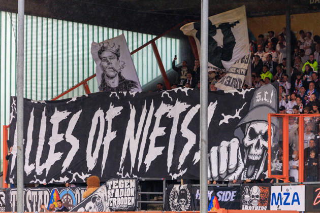 2026-05-17 FC Volendam v SC Telstar - Dutch Eredivisie VOLENDAM, NETHERLANDS - MAY 17: Telstar fans during the Dutch Eredivisie match between FC Volendam and SC Telstar at Kras Stadion on May 17, 2026 in Volendam, Netherlands. Volendam Kras Stadion Netherlands Content not available for redistribution in The Netherlands directly or indirectly through any third parties. Copyright: xMarcelxvanxPlateringenx
