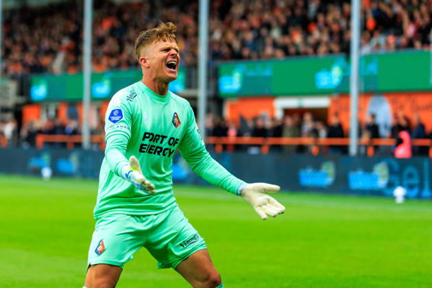 2026-05-17 FC Volendam v SC Telstar - Dutch Eredivisie VOLENDAM, NETHERLANDS - MAY 17: Goalkeeper Ronald Koeman Jr. of Telstar during the Dutch Eredivisie match between FC Volendam and SC Telstar at Kras Stadion on May 17, 2026 in Volendam, Netherlands. Volendam Kras Stadion Netherlands Content not available for redistribution in The Netherlands directly or indirectly through any third parties. Copyright: xMarcelxvanxPlateringenx