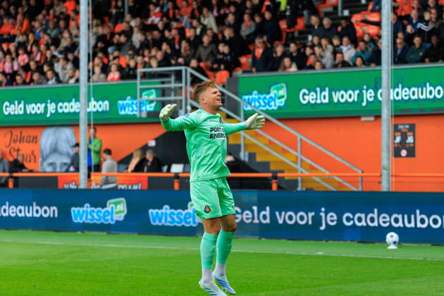 2026-05-17 FC Volendam v SC Telstar - Dutch Eredivisie VOLENDAM, NETHERLANDS - MAY 17: Goalkeeper Ronald Koeman Jr. of Telstar during the Dutch Eredivisie match between FC Volendam and SC Telstar at Kras Stadion on May 17, 2026 in Volendam, Netherlands. Volendam Kras Stadion Netherlands Content not available for redistribution in The Netherlands directly or indirectly through any third parties. Copyright: xMarcelxvanxPlateringenx