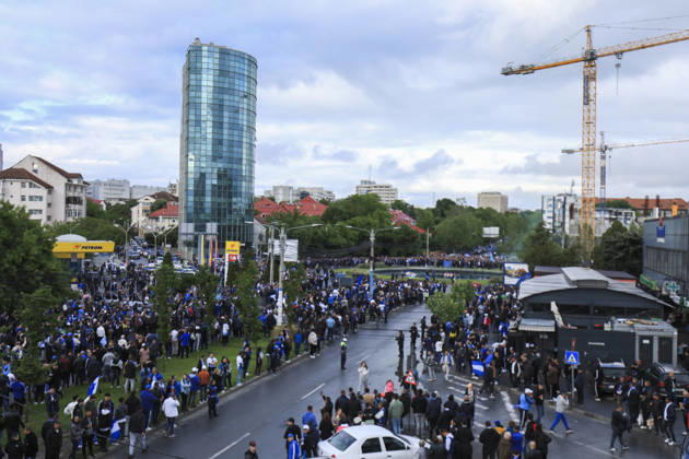 May 17, 2026, Craiova, Romania, Superliga Season 2025-2026, Play-Off, Stage 9, Universitatea Craiova vs FC Universitatea Cluj, Ion Oblemenco stadium, Craiova, Romania The supportes arrive at the stadium