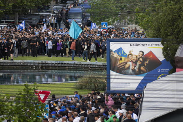 May 17, 2026, Craiova, Romania, Superliga Season 2025-2026, Play-Off, Stage 9, Universitatea Craiova vs FC Universitatea Cluj, Ion Oblemenco stadium, Craiova, Romania The Universitatea Craiova supportes arrive at the stadium