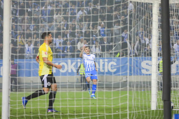 May 17, 2026, Craiova, Romania, Superliga Season 2025-2026, Play-Off, Stage 9, Universitatea Craiova vs FC Universitatea Cluj, Ion Oblemenco stadium, Craiova, Romania 5 Anzor Mekvabishvili celebrates with fans