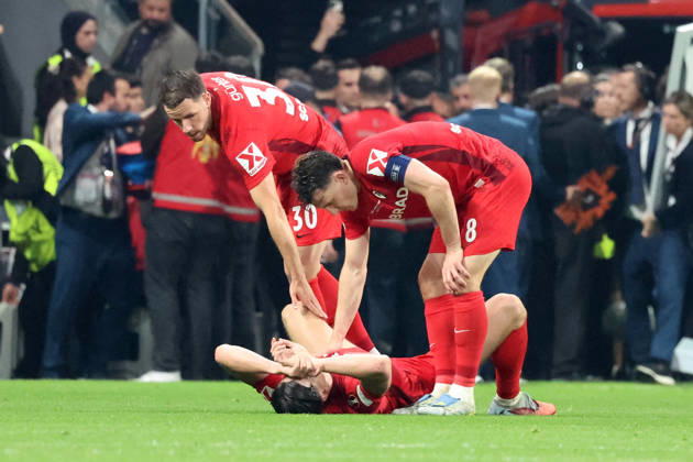Football, EL final in Istanbul, disappointment at SC Freiburg