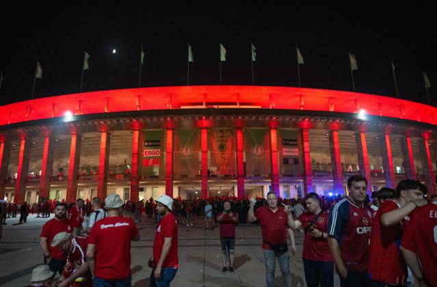Soccer, Men, Season 2025 2026, 83 DFB Cup Final, FC Bayern Munich VfB Stuttgart 3 0 , the dead lit Olympic Stadium after the final whistle and fans of FC Bayern, 23 05 2026, Copyright: xMatthiasxKochx