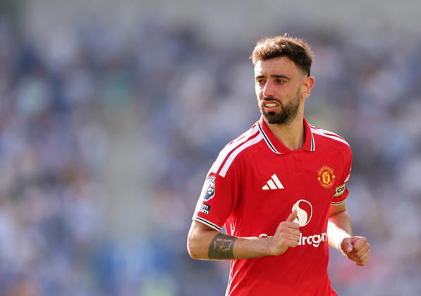 Brighton and Hove, England, 24th May 2026. Bruno Fernandes of Manchester United, ManU during the Brighton and Hove Albion vs Manchester United Premier League match at the AMEX Stadium, Brighton and Hove. Picture credit should read: David Klein Sportimage EDITORIAL USE ONLY. No use with unauthorised audio, video, data, fixture lists, club league logos or live services. Online in-match use limited to 120 images, no video emulation. No use in betting, games or single club league player publications. SPI_080_DK_Brighton_Man_Utd SPI-4826-0080