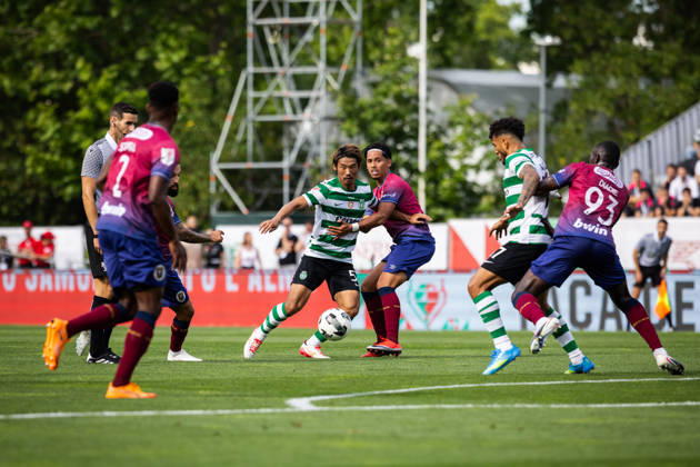 Sporting CP vs SCU Torreense in Oeiras - 24 May 2026 Hidemasa Morita of Sporting CP (CL) and Guilherme Liberato of SCU Torreense seen in action (CR) during the Portuguese Cup 2025 2026 - Final match between Sporting CP and SCU Torreence at Estadio Nacional. (Final score: Sporting CP 1 - 2 SCU Torreense) Oeiras Portugal Copyright: xHenriquexCasinhasx xSOPAxImagesx HCASINHAS_24052026_SPORTINGCP_VS_SCUTORREENSE_012