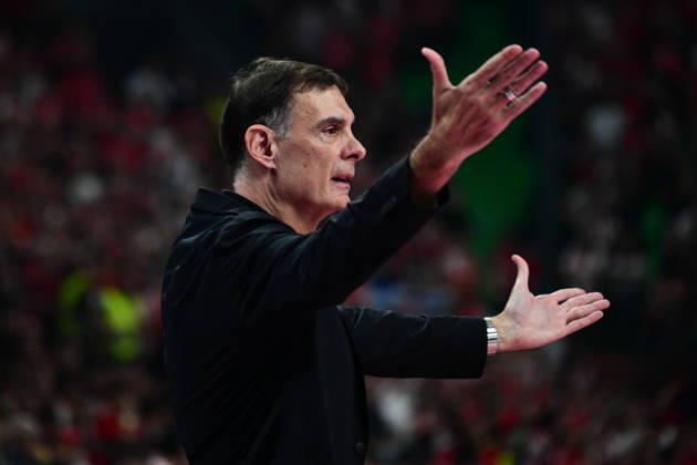 EuroLeague Basketball Final 4 - Champions Game, Olympiacos Piraeus vs Real Madrid - Georgios Bartzokas, Head Coach of Olympiacos Piraeus during the 2026 EuroLeague Championship Game Olympiacos Piraeus vs Real Madrid at Telekom Center Athens on May 24, 2026 in Athens, Greece. ATHENS Greece Copyright: xOnexInchxProductionsx 6981971