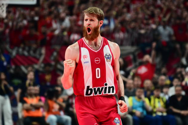 EuroLeague Basketball Final 4 - Champions Game, Olympiacos Piraeus vs Real Madrid - Thomas Walkup, 0 of Olympiacos Piraeus during the 2026 EuroLeague Championship Game Olympiacos Piraeus vs Real Madrid at Telekom Center Athens on May 24, 2026 in Athens, Greece. ATHENS Greece Copyright: xOnexInchxProductionsx 6981974