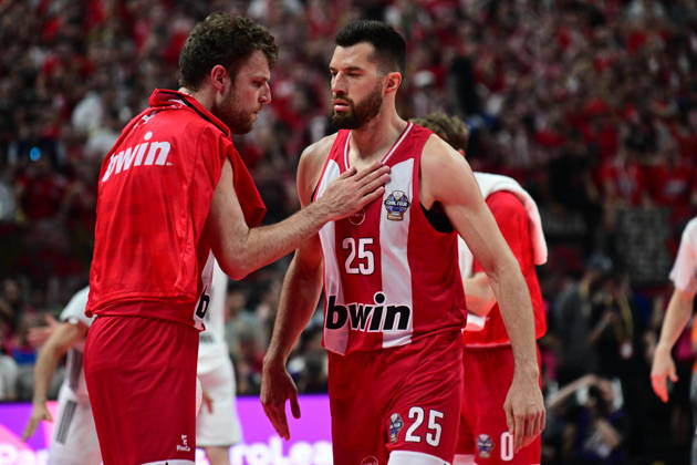 EuroLeague Basketball Final 4 - Champions Game, Olympiacos Piraeus vs Real Madrid - Alec Peters, 25 of Olympiacos Piraeus during the 2026 EuroLeague Championship Game Olympiacos Piraeus vs Real Madrid at Telekom Center Athens on May 24, 2026 in Athens, Greece. ATHENS Greece Copyright: xOnexInchxProductionsx 6982036