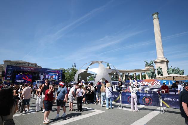 30.05.2026 - SOCCER - 2025-2026 UEFA Champions League final , Paris vs Arsenal General view of the fan zone ahead of the 2025-2026 UEFA Champions League Final between Paris and Arsenal in Budapest, showing crowds and pre match atmosphere Budapest Puskas Arena ,Budapest Puskas Arena Hungary
