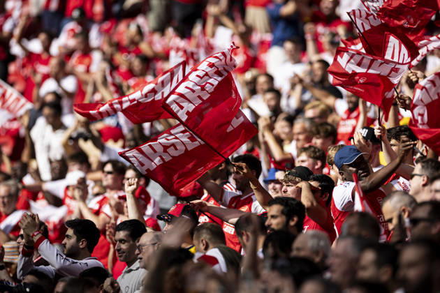 Football, CL, Final in Budapest, Paris St. Germain - FC Arsenal, The fans
