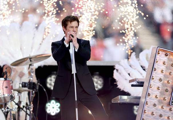Football, CL, Final, Paris St Germain - FC Arsenal, The Killers, Final Kick Off Show