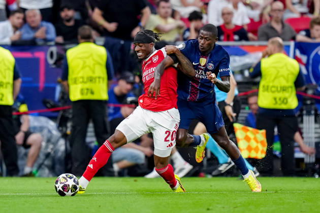 Paris Saint-Germain v Arsenal FC - UEFA Champions League Final 2026 Noni Madueke of Arsenal FC competes for the ball with Nuno Mendes of Paris Saint-Germain FC during the UEFA Champions League Final match between Paris Saint-Germain FC and Arsenal FC at Puskas Arena on May 30, 2026 in Budapest, Hungary Budapest Puskas Arena Hungary Hungary Copyright: xGiuseppexMaffiax 260528UCLFinal_PSG-Arsenal_GM_1-5