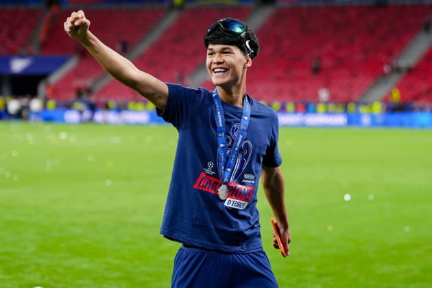 Paris Saint-Germain v Arsenal FC - UEFA Champions League Final 2026 Dro Fernandez of Paris Saint-Germain celebrates the victory of his team at the end of UEFA Champions League Final match between Paris Saint-Germain FC and Arsenal FC at Puskas Arena on May 30, 2026 in Budapest, Hungary Budapest Puskas Arena Hungary Hungary Copyright: xGiuseppexMaffiax 260530UCLFinal_PSG-Arsenal_GM_01290