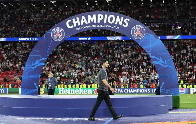 Budapest, Hungary, 30th May 2026. Mikel Arteta manager of Arsenal walks past the stage ready for the champions during the Paris Saint Germain vs Arsenal UEFA Champions League Final match at Puskas Arena, Budapest. Picture credit should read: David Klein Sportimage EDITORIAL USE ONLY. No use with unauthorised audio, video, data, fixture lists, club league logos or live services. Online in-match use limited to 120 images, no video emulation. No use in betting, games or single club league player publications. SPI_216_DK_PSG_Arsenal SPI-4828-0218