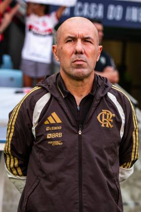 RECORD DATE NOT STATED Flamengo and Coritiba, for the 18th round of the Brazilian championship. Rio de Janeiro (RJ) 05 30 2026 - Flamengo Coritiba Brasilerao Maracana - Flamengo coach, Leonardo Jardim, at the match between Flamengo and Coritiba, for the 18th round of the Brazilian championship, on the afternoon of this Saturday (30), at the Maracana stadium, in Rio de Janeiro.(Foto: Lucas Simonin Gomes Thenews2 imago images) SPO Copyright: xLucasxSimoninxGomesx