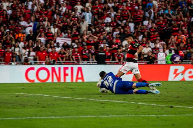 RECORD DATE NOT STATED Flamengo and Coritiba, for the 18th round of the Brazilian championship. Rio de Janeiro (RJ) 05 30 2026 - Flamengo Coritiba Brasilerao Maracana - Luiz Araujo, Flamengo player, in the match between Flamengo and Coritiba, for the 18th round of the Brazilian championship, on the afternoon of this Saturday (30), at the Maracana stadium, in Rio de Janeiro.(Foto: Lucas Simonin Gomes Thenews2 imago images) SPO Copyright: xLucasxSimoninxGomesx