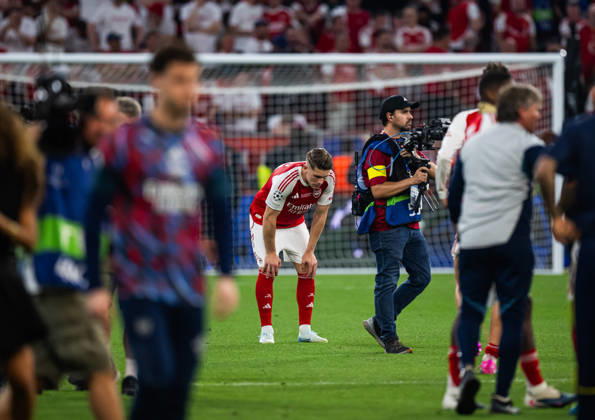 260530 Viktor Gyökeres of Arsenal looks dejected after the UEFA Champions League final match between Paris Saint Germain and Arsenal on May 30, 2026 in Budapest Photo Maxim Thorà BILDBYRAN kod MT MT1056 fotboll football soccer fotball uefa champions league champions league paris saint germain arsenal bbeng interiör depp Copyright: MAXIMxTHORE BB260530MT317