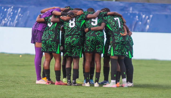 Nigeria v Guinea - 2026 FIFA U-17 Women s World Cup Qualifier Nigeria s U-17 women s national team, Nationalteam the Flamingos, pray during their 6-0 (11-0 aggregate) victory over Guinea U-17 in the second leg of the 2026 FIFA U-17 Women s World Cup Qualifier at Remo Stadium in Ikenne, Ogun State, Nigeria, on May 31, 2026. The victory advances Nigeria to the final round of the qualifiers for the 2026 FIFA U-17 Women s World Cup in Morocco. Ikenne Nigeria  Copyright: xAdekunlexAjayix originalFilename:ajayi-notitle260531_npesg