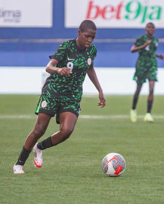 Nigeria v Guinea - 2026 FIFA U-17 Women s World Cup Qualifier Chidera Harmony Chidi, captain of Nigeria s U-17 women s national team, Nationalteam controls the ball during their 6-0 (11-0 aggregate) victory over Guinea U-17 in the second leg of the 2026 FIFA U-17 Women s World Cup Qualifier at Remo Stadium in Ikenne, Ogun State, Nigeria, on May 31, 2026. The victory advances Nigeria to the final round of the qualifiers for the 2026 FIFA U-17 Women s World Cup in Morocco. Ikenne Nigeria  Copyright: xAdekunlexAjayix originalFilename:ajayi-notitle260531_npkMO