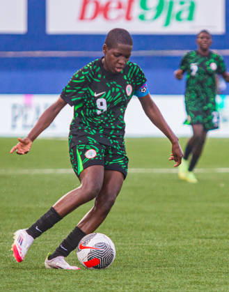 Nigeria v Guinea - 2026 FIFA U-17 Women s World Cup Qualifier Chidera Harmony Chidi, captain of Nigeria s U-17 women s national team, Nationalteam controls the ball during their 6-0 (11-0 aggregate) victory over Guinea U-17 in the second leg of the 2026 FIFA U-17 Women s World Cup Qualifier at Remo Stadium in Ikenne, Ogun State, Nigeria, on May 31, 2026. The victory advances Nigeria to the final round of the qualifiers for the 2026 FIFA U-17 Women s World Cup in Morocco. Ikenne Nigeria  Copyright: xAdekunlexAjayix originalFilename:ajayi-notitle260531_np36X