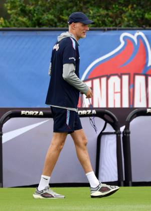 Thomas Tuchel, manager of England England Team Training, 2026 FIFA World Cup, WM, Weltmeisterschaft, Fussball Football, Palm Beach Gardens, Palm Beach, Florida, USA - 09 Jun 2026Florida Florida Blue Training Centre United States of America EDITORIAL USE ONLY No use with unauthorised audio, video, data, fixture lists, club league logos or live services. Online in-match use limited to 120 images, no video emulation. No use in betting, games or single club league player publications.  Copyright: xChrisxArjoon Shutterstockx 16918901e