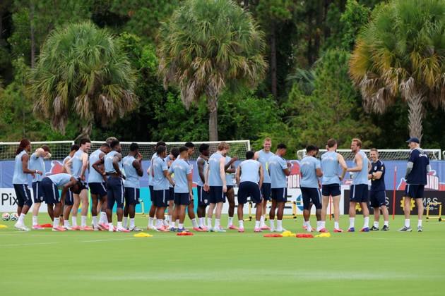 England players during a training session England Team Training, 2026 FIFA World Cup, WM, Weltmeisterschaft, Fussball Football, Palm Beach Gardens, Palm Beach, Florida, USA - 09 Jun 2026Florida Florida Blue Training Centre United States of America EDITORIAL USE ONLY No use with unauthorised audio, video, data, fixture lists, club league logos or live services. Online in-match use limited to 120 images, no video emulation. No use in betting, games or single club league player publications.  Copyright: xChrisxArjoon Shutterstockx 16918901j