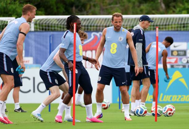 Harry Kane during a training session England Team Training, 2026 FIFA World Cup, WM, Weltmeisterschaft, Fussball Football, Palm Beach Gardens, Palm Beach, Florida, USA - 09 Jun 2026Florida Florida Blue Training Centre United States of America EDITORIAL USE ONLY No use with unauthorised audio, video, data, fixture lists, club league logos or live services. Online in-match use limited to 120 images, no video emulation. No use in betting, games or single club league player publications.  Copyright: xChrisxArjoon Shutterstockx 16918901aq