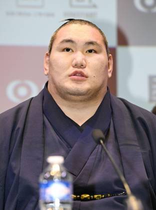Sumo: Paris tournament Sumo grand champion Hoshoryu attends a press conference, PK, Pressekonferenz in Paris on June 11, 2026, ahead of a June 13-14 sumo tournament in the French capital.  A14AA0005618389P