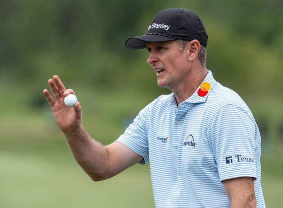 June 11, 2026, Caledon, On, CANADA: Justin Rose, of England, waves to the gallery after making a birdie on the 5th hole during the first round of the RBC Canadian Open in Caledon, Ont. on Thursday June 11, 2026. Canada News - June 11, 2026  - ZUMAc35_ 20260611_zaf_c35_039 Copyright: xFrankxGunnx