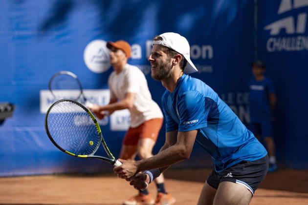 TENNIS : Open Sopra Steria - Lyon Villeurbanne 10 06 2026 Lucas Poullain en double avec Geoffrey Blancaneaux lors du tournoi de tennis ATP, Tennis Herren Challenger Tour, Open Sopra Steria à Lyon-Villeurbanne, le 10 06 2026. Photo Sandrine Thesillat PsNewZ  Copyright: xSandrinexTHESILLATx