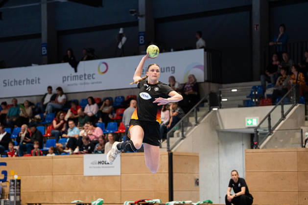 Handball, women, U20 four-nation tournament, Germany - France