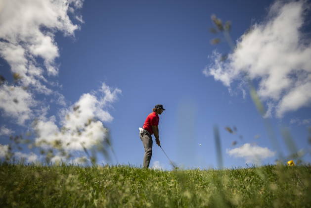 June 12, 2026, Caledon, On, Canada: Matthew Anderson, of Mississauga, Ont., hits a shot onto the green during the second round of the RBC Canadian Open in Caledon, Ont., on Friday, June 12, 2026. Canada News - June 12, 2026  - ZUMAc35_ 20260612_zaf_c35_117 Copyright: xNickxIwanyshynx