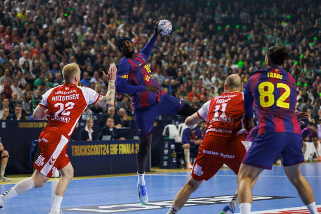 Dika MEM FC Barcelona Barca, 10 scores a goal, action, goal throw GER, Aalborg Handbold vs FC Barcelona, handball, TruckScout24 EHF FINAL4 2026, semi-final, match time 2025 2026, 13 06 2026, GER, Aalborg Handbold vs FC Barcelona, handball, TruckScout24 EHF FINAL4 2026, semi-final, match time 2025 2026, 13 06 2026, Cologne Copyright: xEibnerxPressefoto OliverxSchmidtx EP_OST