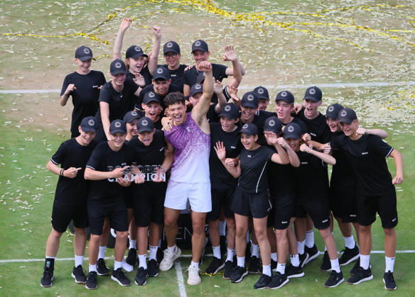 Tennis, ATP tournament in Stuttgart, final, singles, winner Ben Shelton